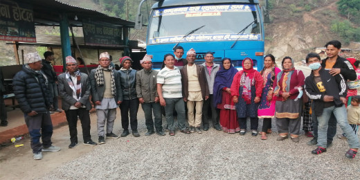 बृहत् प्रदर्शनका लागि शिक्षक र विद्यालय कर्मचारी काठमाडौं आउन सुरु